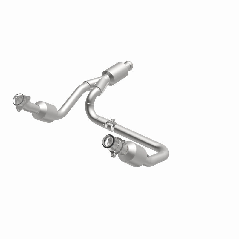 Magnaflow 14-15 Chevrolet Silverado 1500 Underbody 4.3L / 5.3L Direct-Fit Catalytic Converter Magnaflow