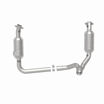MagnaFlow Conv DF RAM Pickup 2006 8 5.7L Magnaflow