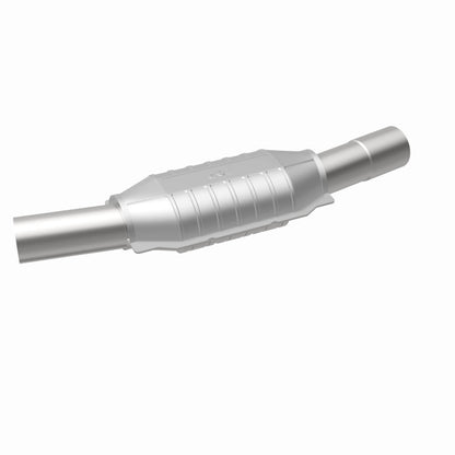 MagnaFlow Conv DF GM 25inch x 7inch x 4inch 2.5/2.5inch Magnaflow