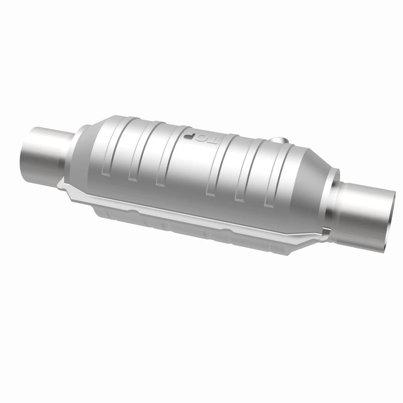 Magnaflow Conv Univ 2.50 OEM Angled O2 Magnaflow