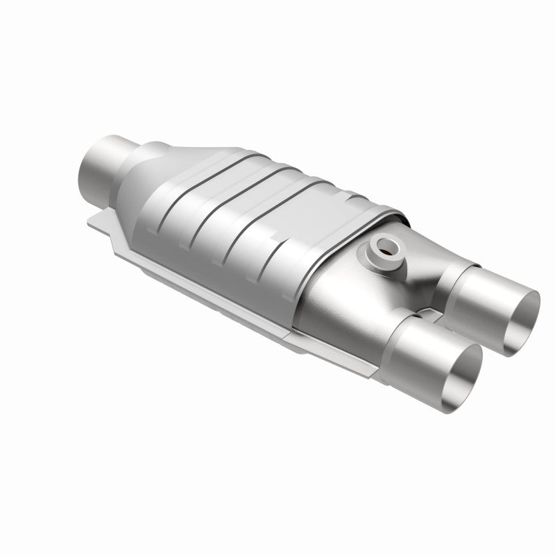 MagnaFlow Conv Univ 2/2.5 Single O2 Boss Magnaflow