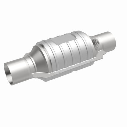 MagnaFlow Conv Univ 1.75inch w/ single O2 Magnaflow