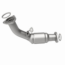 Load image into Gallery viewer, MagnaFlow Conv DF 99-02 Toyota 4 Runner 3.4L Front