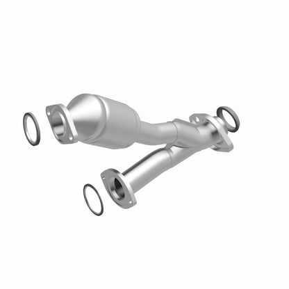 MagnaFlow Conv DF 01-03 Highlander 3L rr OEM Magnaflow