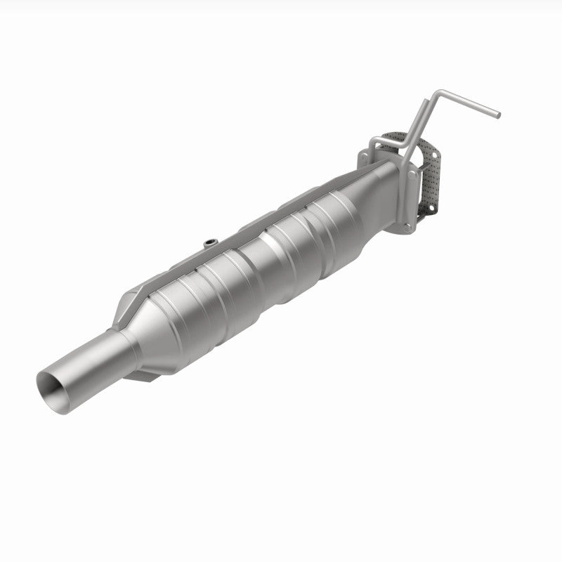 MagnaFlow 09-19 Ford F53 V10 6.8L Underbody 6.8L Direct Fit Catalytic Converter Magnaflow
