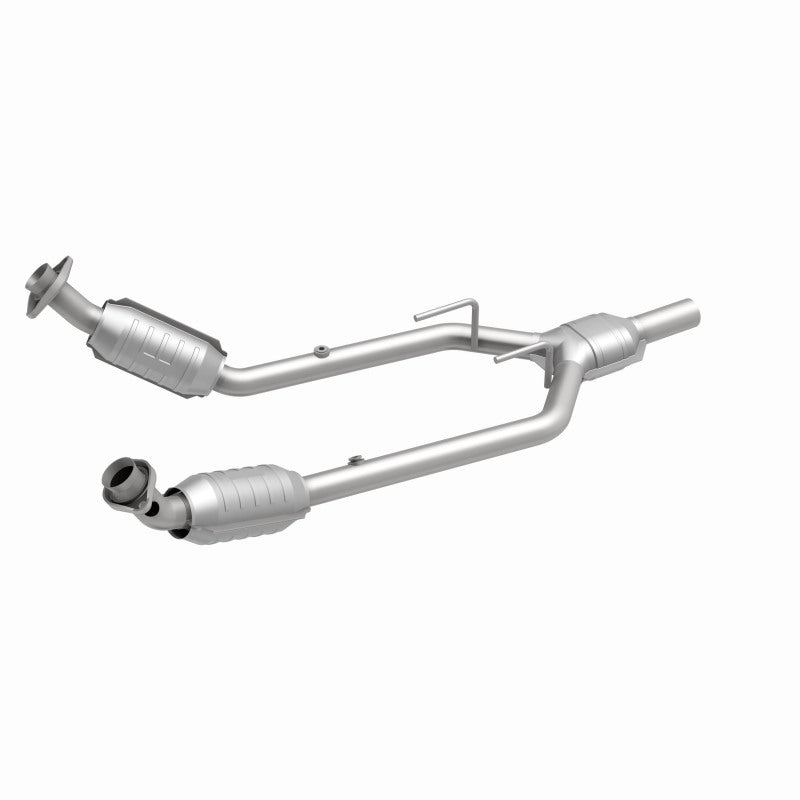 MagnaFlow Conv DF 96-97 Mercury Cougar 3.8L Magnaflow