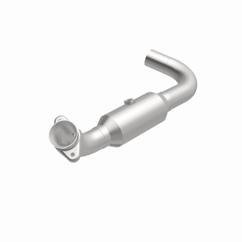 Magnaflow 07-08 Ford Expedition 5.4L Direct Fit Converter Magnaflow