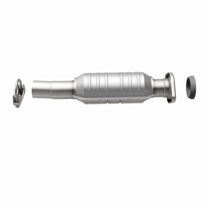 MagnaFlow Conv DF 04 Toyota Sienna 3.3L Magnaflow