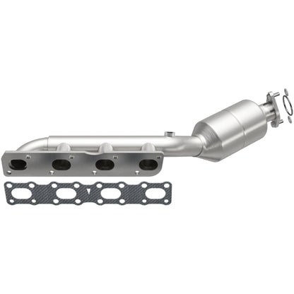 MagnaFlow Direct-Fit SS Catalytic Converter 04-06 Nissan Titan 5.6L V8 (California) Magnaflow
