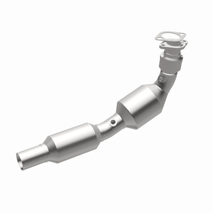 Magnaflow 12-15 Chevrolet Camaro 6.2L Direct Fit Converter Magnaflow