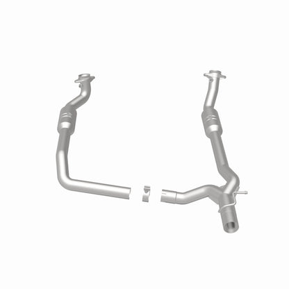 Magnaflow Conv DF 2009-2012 E-150 5.4 L Underbody Magnaflow