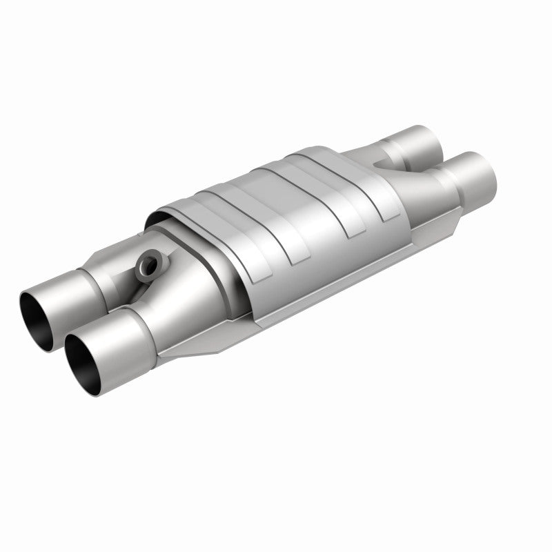 MagnaFlow Conv Univ 2 D/D W/O2 Boss Magnaflow
