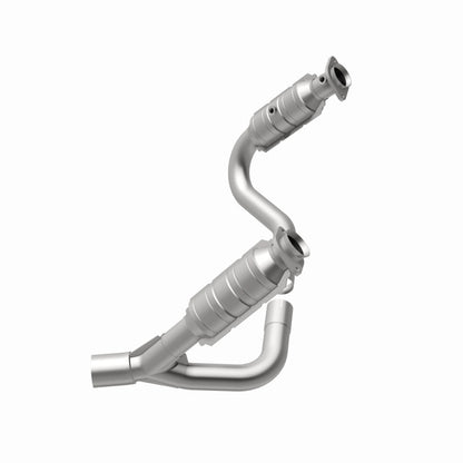 MagnaFlow Conv DF 2008 Chrysler Aspen 4.7L/Dodge Durango 4.7L 2WD Magnaflow