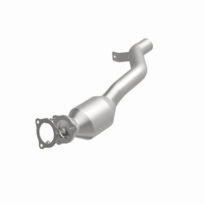 Magnaflow 10-11 Cayenne V8 4.8 OEM Underbody Direct Fit Converter Magnaflow
