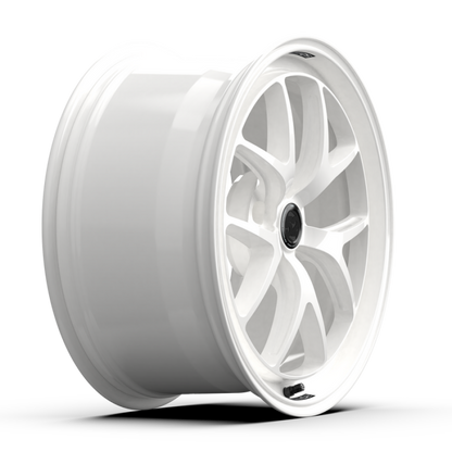 fifteen52 Sector RSR 19x9.5 5x114.3 38mm ET 73.1mm Center Bore Rally White