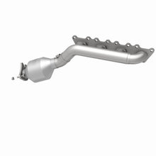 Load image into Gallery viewer, MagnaFlow Conv DF 2009 Kia Borrego 4.6L Passenger Side