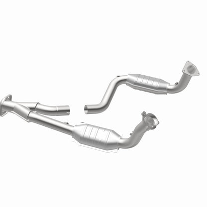 Magnaflow 2003 Chevrolet SSR 5.3L Direct Fit Converter Magnaflow