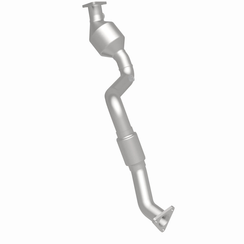MagnaFlow Conv DF 07 VW Touareg 3.6L Front close Magnaflow