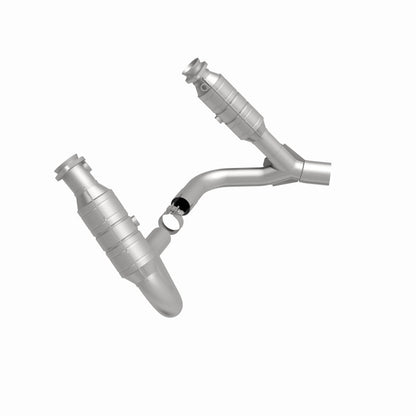 MagnaFlow Conv DF 2008 Chrysler Aspen 4.7L/Dodge Durango 4.7L 2WD Magnaflow