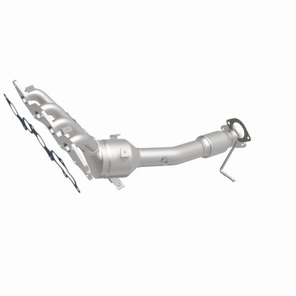 Magnaflow 12-13 Mazda 3 2.0L Direct Fit Converter Magnaflow