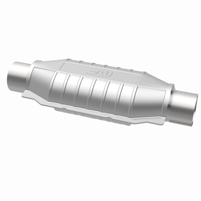 MagnaFlow Conv Universal 2.25in Inlet/Outlet Center/Center Oval Magnaflow