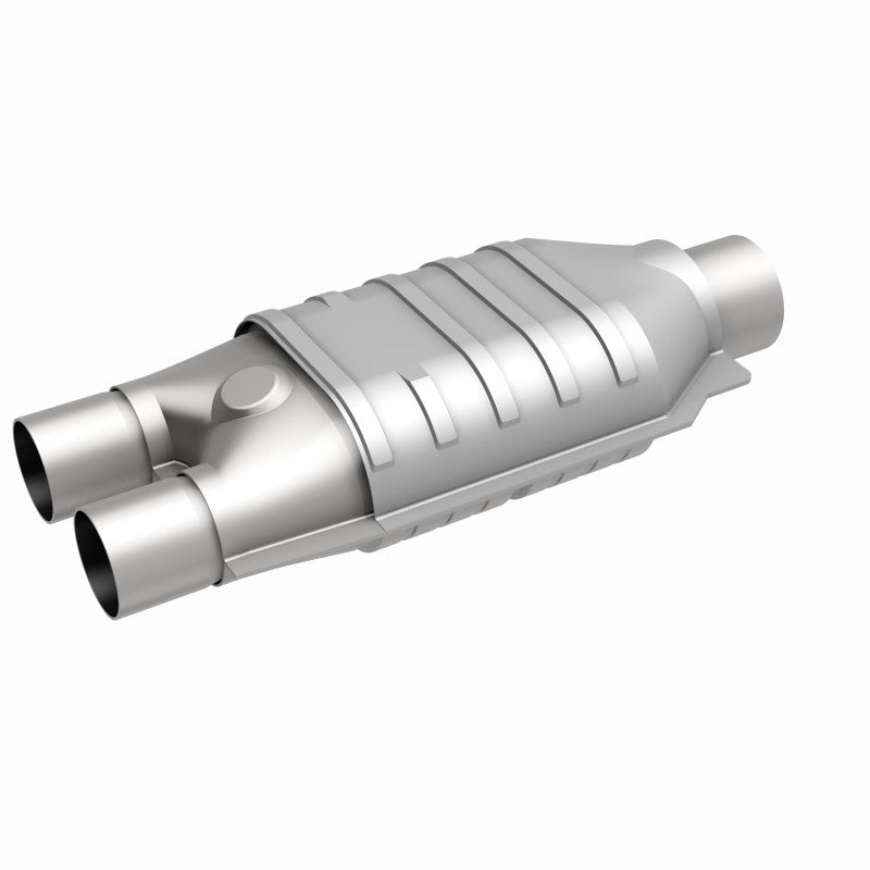 MagnaFlow Conv Univ 2inch Inlet/2.5inch Outlet Dual/Single Oval Shape Magnaflow