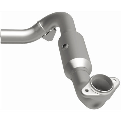 Magnaflow 05-06 Lincoln Navigator 5.4L Direct Fit Catalytic Converter - Passenger Side Magnaflow