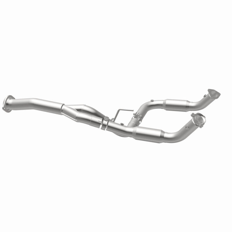 Magnaflow 11-15 Chevrolet Silverado 2500 HD 6.0L Direct Fit Converter Magnaflow