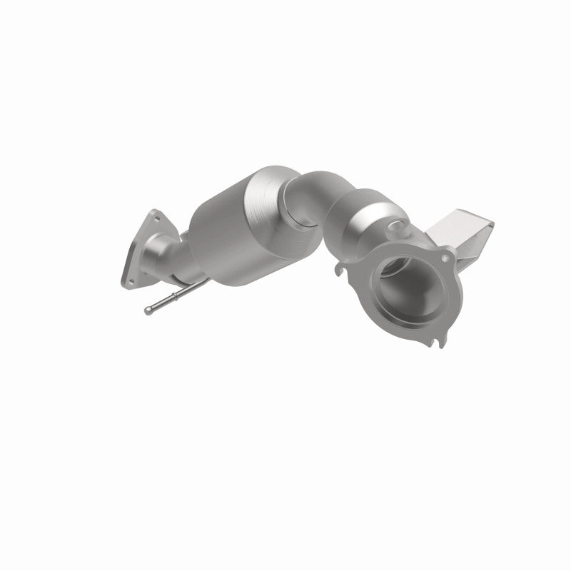 MagnaFlow 13-15 Land Rover LR2 2.0L CARB Compliant Direct Fit Catalytic Converter Magnaflow