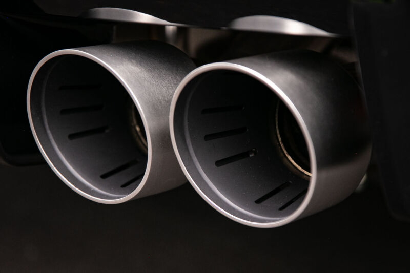 HKSTUDIE EXHAUST for BMW G80/G82 Comp HKS