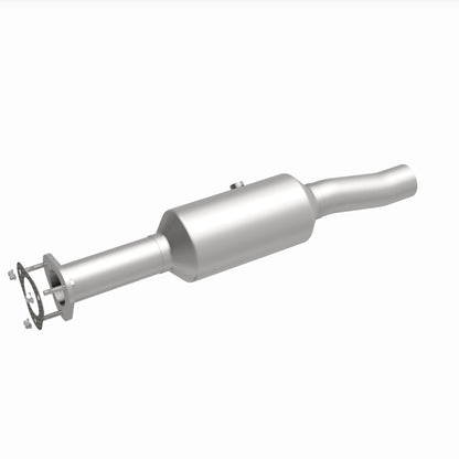 MagnaFlow 16-19 Ford E-450 Super Duty Base V10 6.8L Underbody Direct-Fit Catalytic Converter Magnaflow