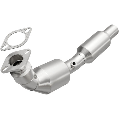Magnaflow 12-15 Chevrolet Camaro 6.2L Direct Fit Converter Magnaflow