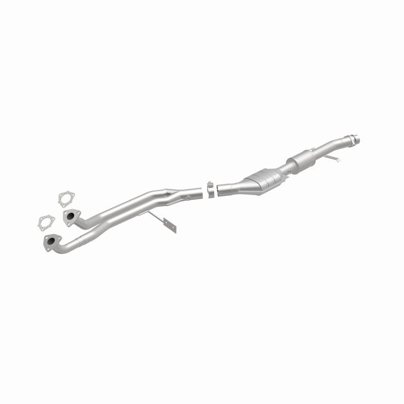MagnaFlow Conv Direct Fit OEM 98-99 323i 2.5L Underbody Magnaflow