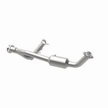 Load image into Gallery viewer, MagnaFlow Conv Direct Fit 05-06 Lincoln Navigator 5.4L w/ 3in Main Piping