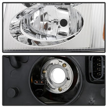 Load image into Gallery viewer, xTune 02-09 GMC Envoy OEM Style Headlights - Chrome (HD-JH-GEN02-AM-C)