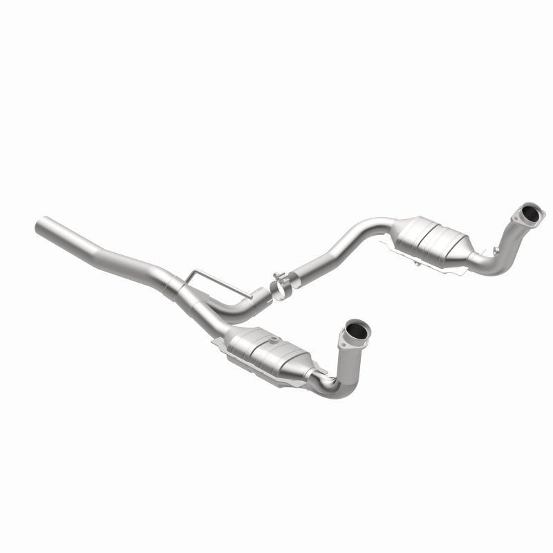 MagnaFlow Conv DF 2009-2012 Dodge Nitro 3.7L Underbody Magnaflow