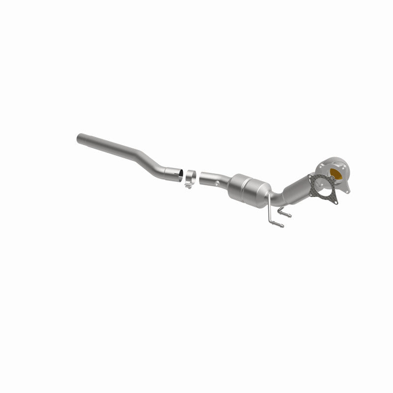 Magnaflow Conv DF 2015 Q3 L4 2 OEM Underbody Magnaflow