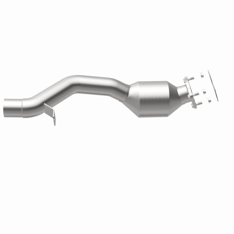 Magnaflow 10-11 Cayenne V8 4.8 OEM Underbody Direct Fit Converter Magnaflow