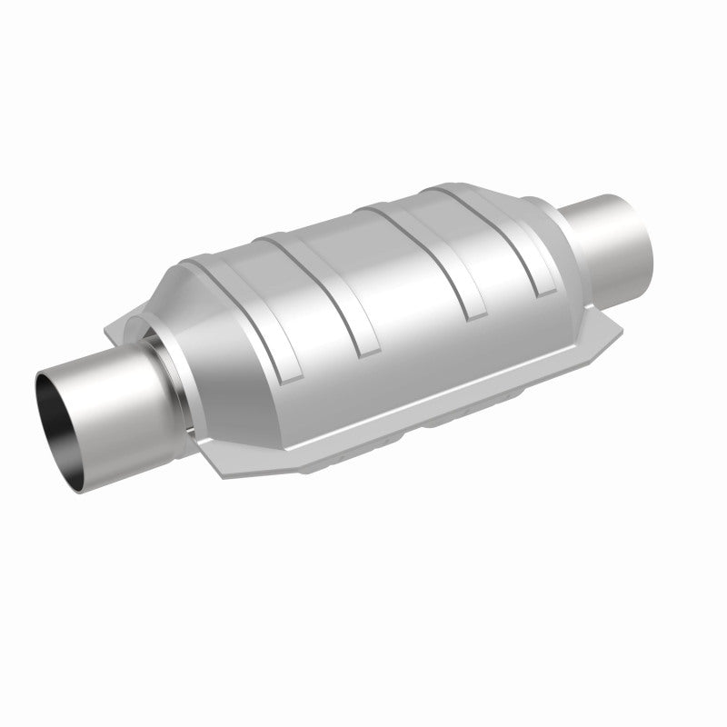 MagnaFlow Conv Univ 2.25 inch Inlet/Outlet Center/Center Oval (CA OBDII) Magnaflow