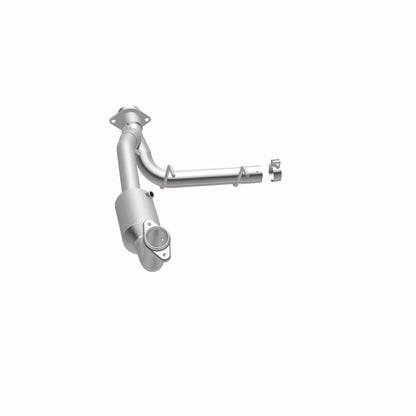 MagnaFlow Conv Direct Fit 05-06 Lincoln Navigator 5.4L w/ 3in Main Piping Magnaflow