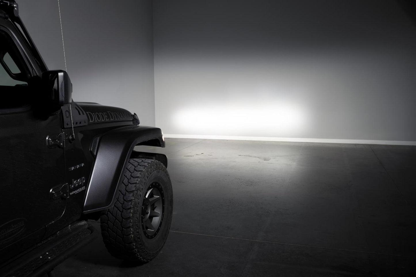 Diode Dynamics SS5 Pro CrossLink Windshield Lightbar for 2018-2026 Jeep JL / 2020-2025 Gladiator - DD7268