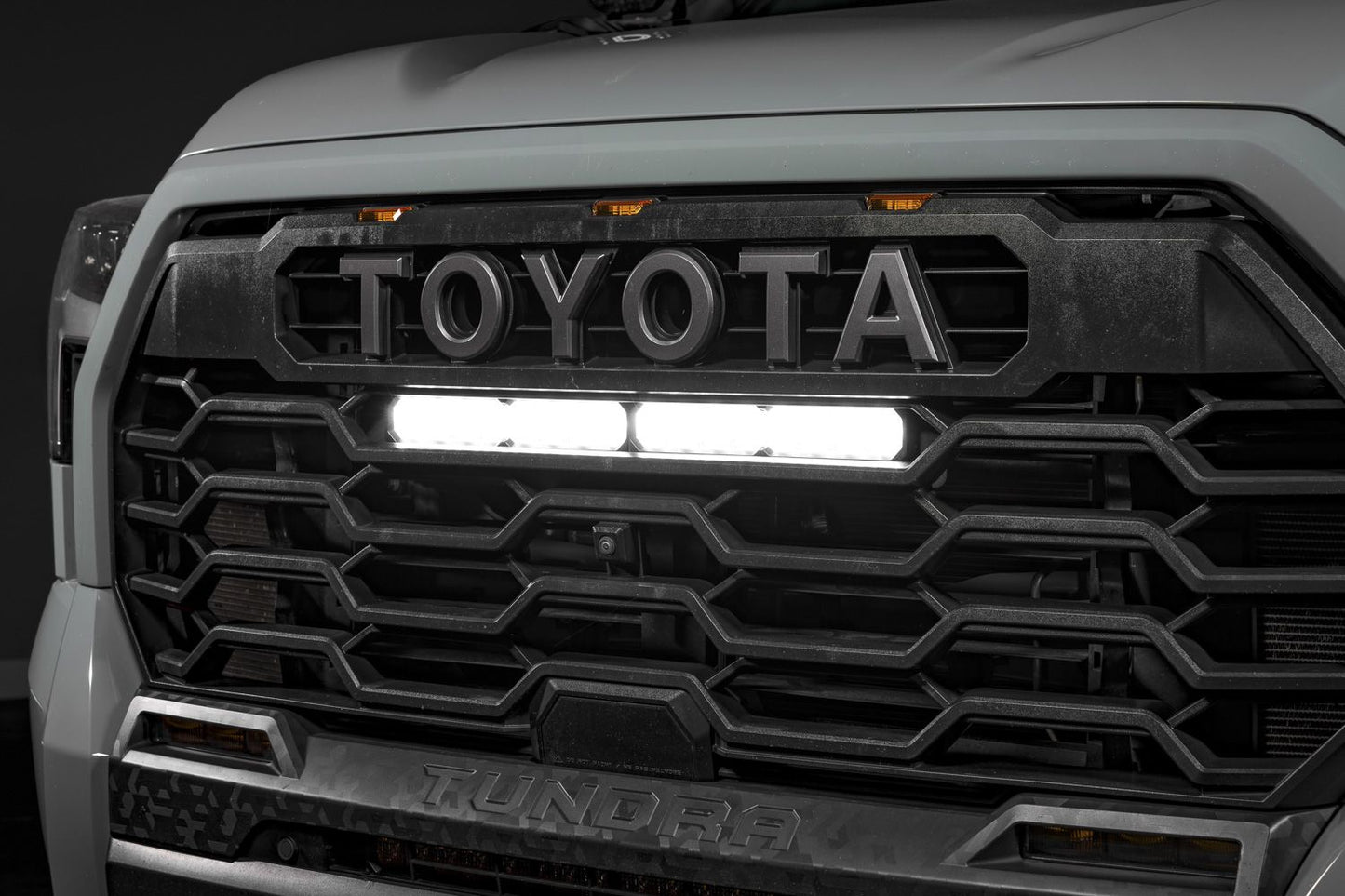 Diode Dynamics 18in Classic Amber TRD Pro Grille Lightbar Kit for 2022-2026 Toyota Tundra - DD7416