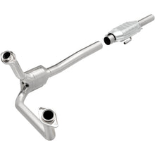 Load image into Gallery viewer, MagnaFlow Conv DF 84-95 Ford Truck 5.0L CA