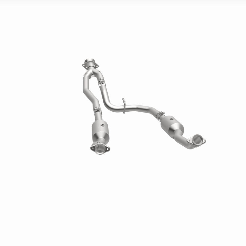 MagnaFlow 20-21 Ford Transit-150 Single Underbody V6 3.5L RWD Direct-Fit Catalytic Converter Magnaflow