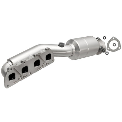 MagnaFlow Conv DF 02-04 VW Passat 4.0L Magnaflow