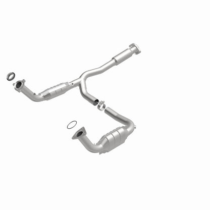 MagnaFlow Conv DF 05-06 GMC Envoy XL Denali Magnaflow