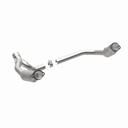 MagnaFlow Conv Direct Fit 06-07 Ram 1500 4.7L Underbody Magnaflow