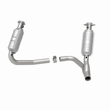 Load image into Gallery viewer, MagnaFlow Conv DF 05-06 Dodge Dakota/2006 Mitsubishi Raider 3.7L Y-Pipe Assembly