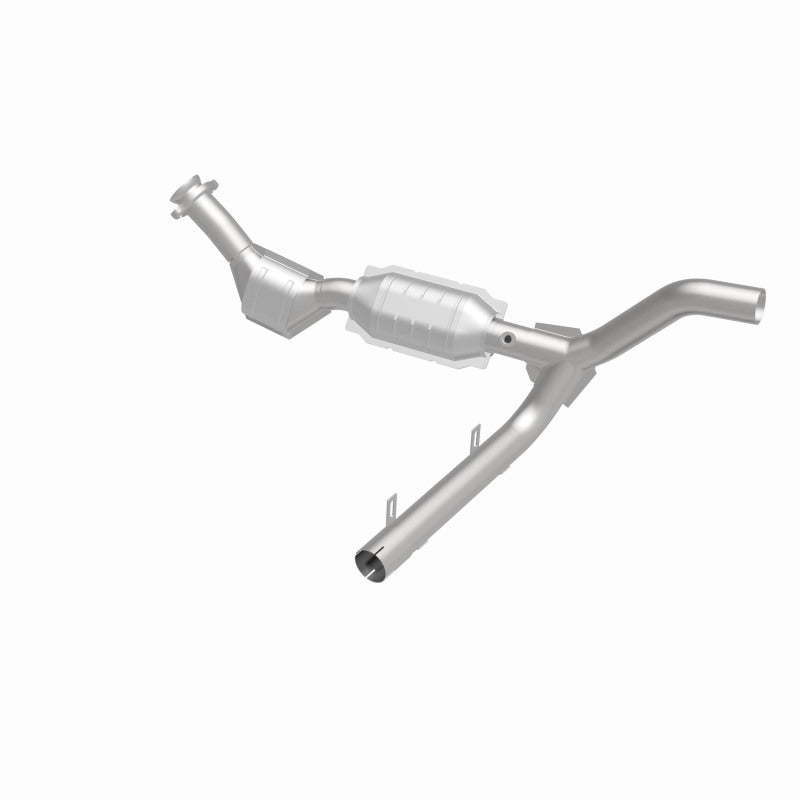 MagnaFlow Conv DF 97-98 Ford F-150 4.6L Magnaflow
