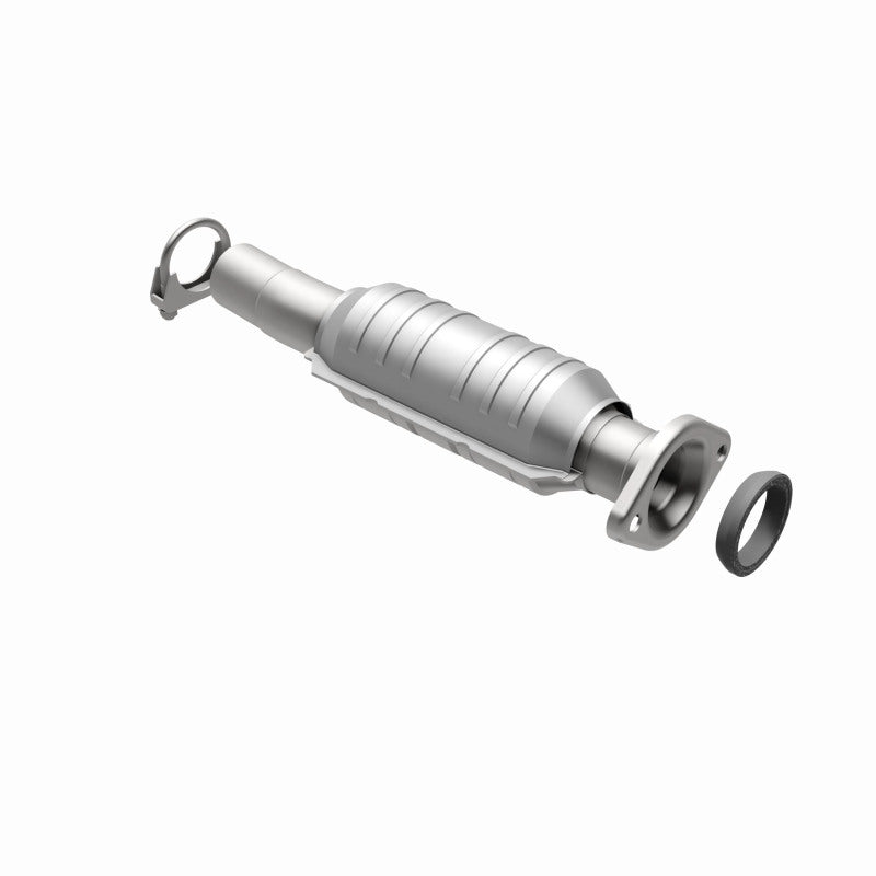 MagnaFlow Conv DF 04 Toyota Sienna 3.3L Magnaflow